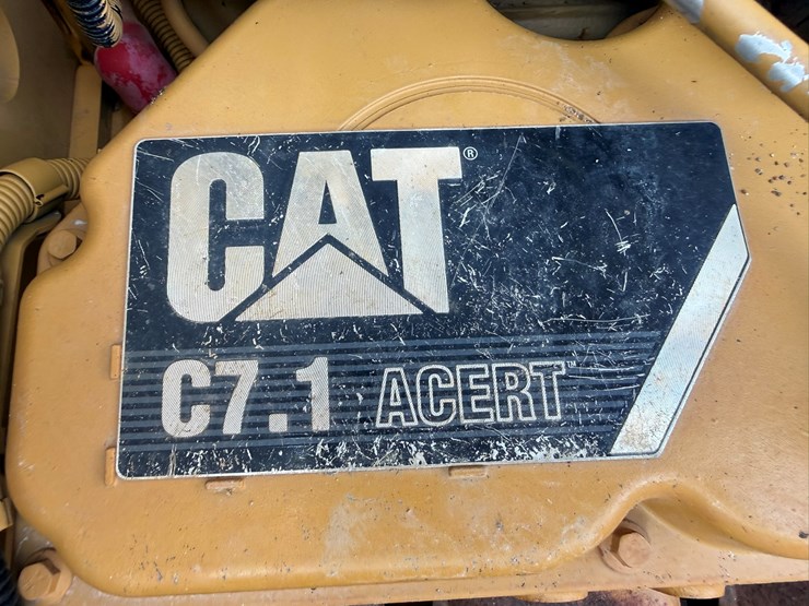 caterpillar-323fl-image-39