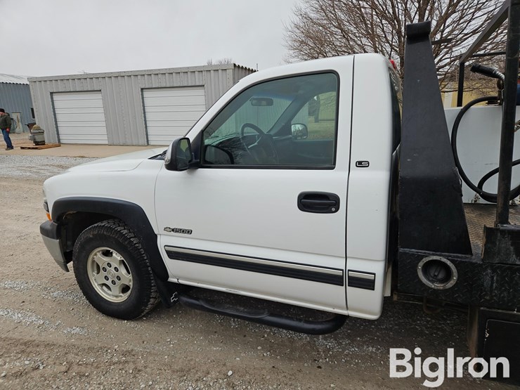1999-chevrolet-silverado-1500-image-9