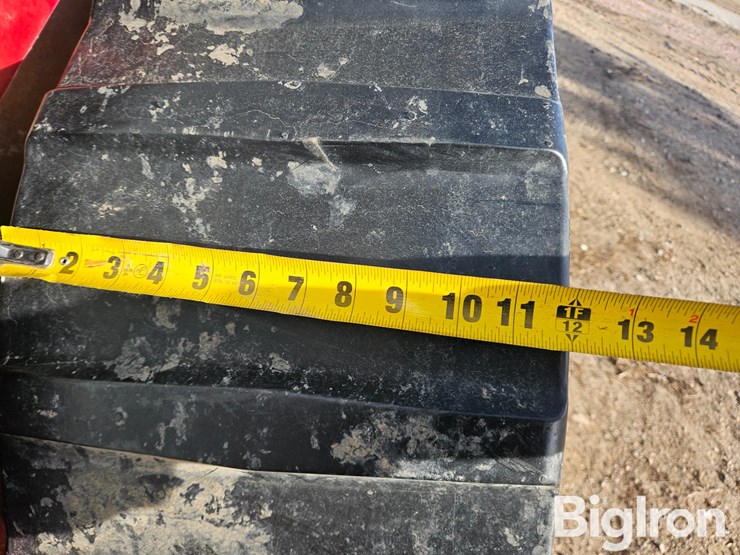 lindsay-nftrax-airless-pivot-tires-image-6