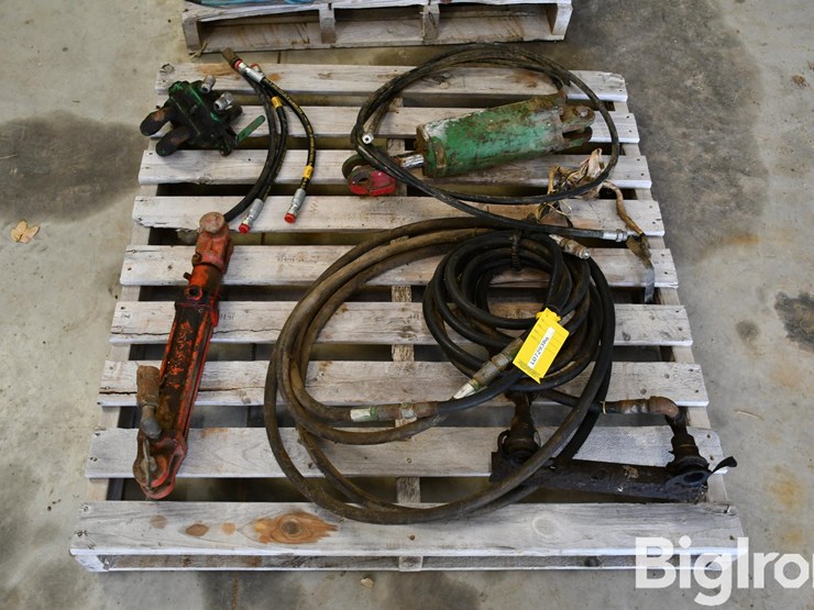 pallet-of-farm-support-image-2