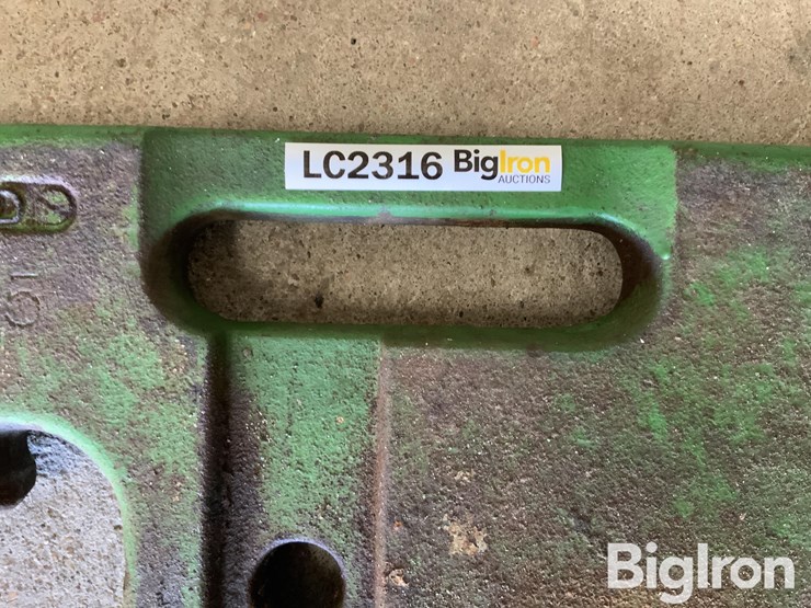 john-deere-100lb-suitcase-weight-image-11