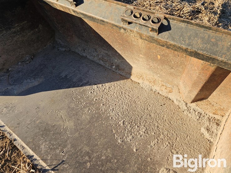 65"-high-capacity-skid-steer-bucket-image-9