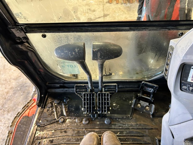 2021-kubota-kx057-4-image-24