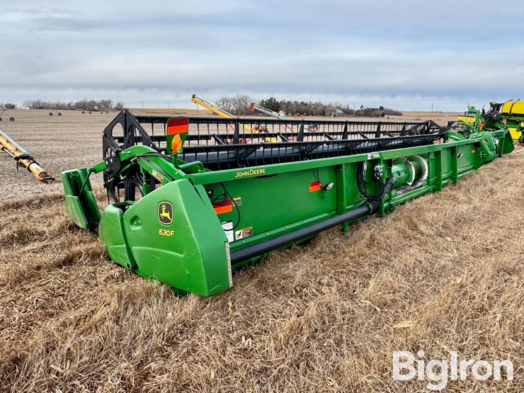 2014-john-deere-630f-image-7