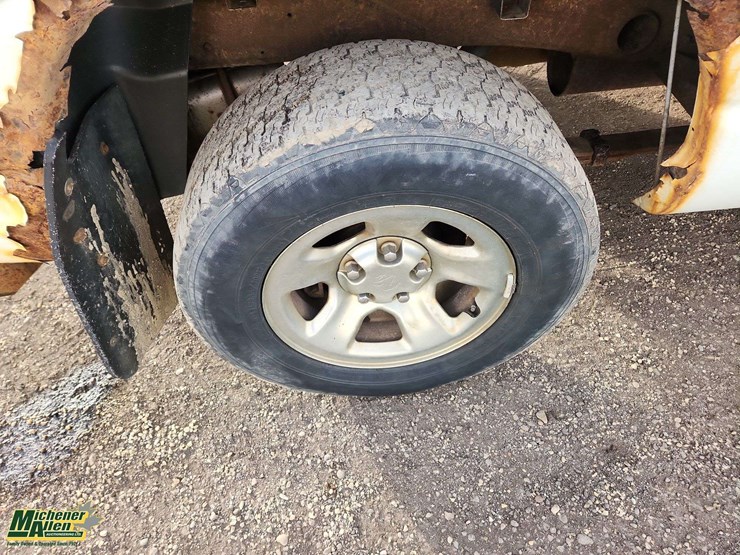 2004-dodge-ram-1500-image-14