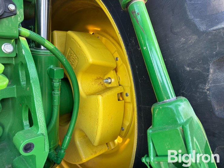2012-john-deere-7230r-image-19