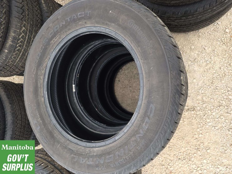 set-of-4-continental-cross-contact-235/65/18-image-1