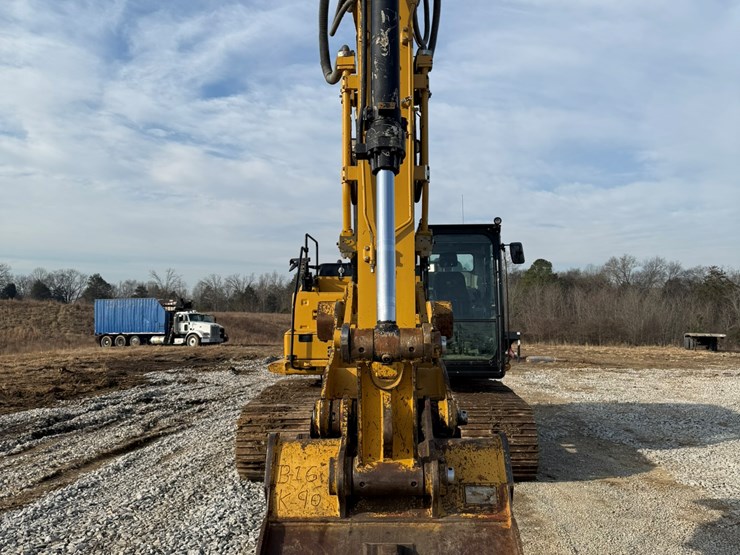 caterpillar-323fl-image-8