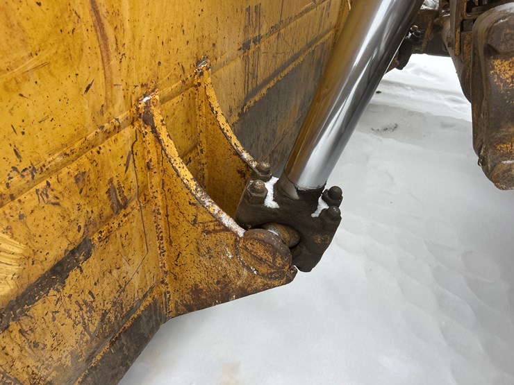 caterpillar-d8r-image-16