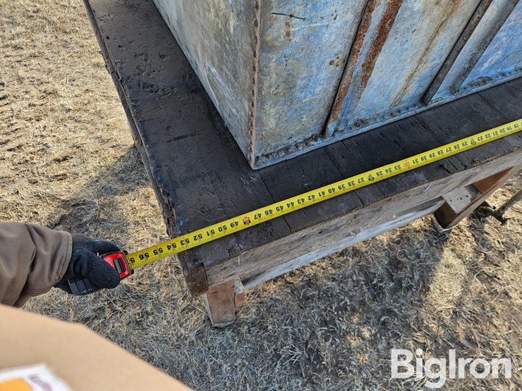 work-bench/rolling-carts-image-13