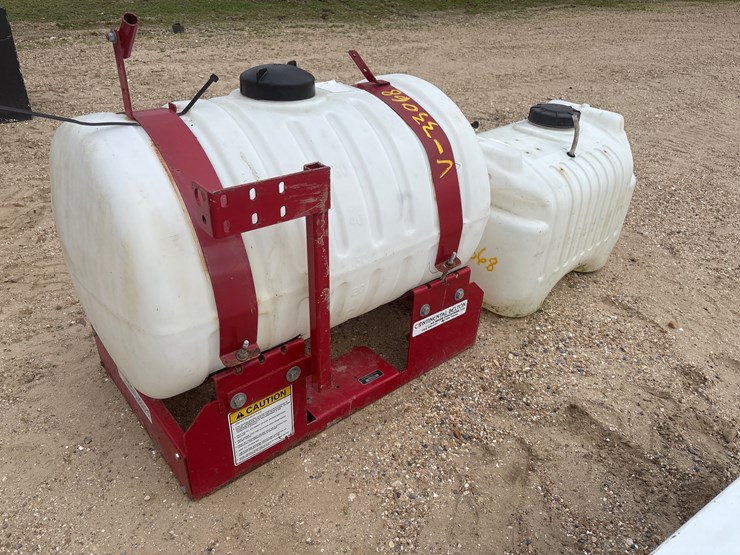 #1642-•-2-ag-meter,-plastic-tanks-image-1