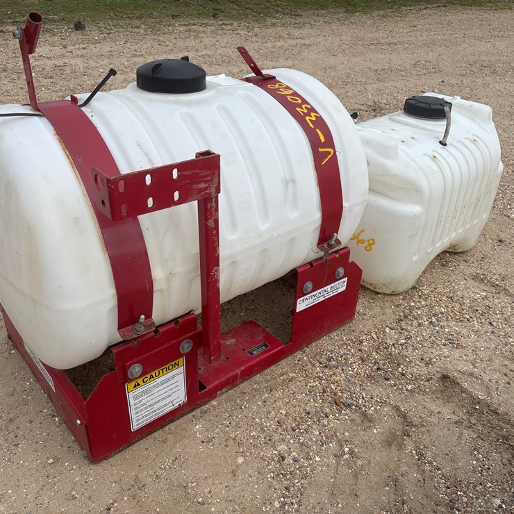 #1642 • 2 AG METER, PLASTIC TANKS