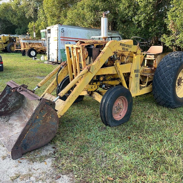 MINNEAPOLIS MOLINE BIG MO 500