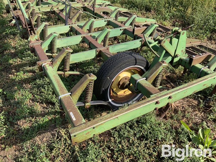 john-deere-21’-field-cultivator-w/harrow-image-9