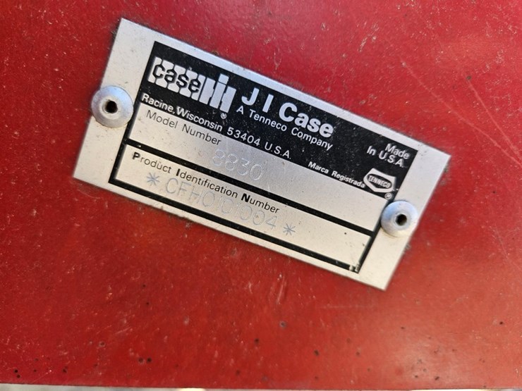 case-ih-8830-image-58