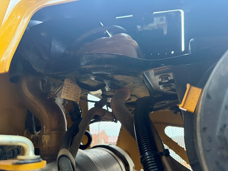 caterpillar-d1-image-27