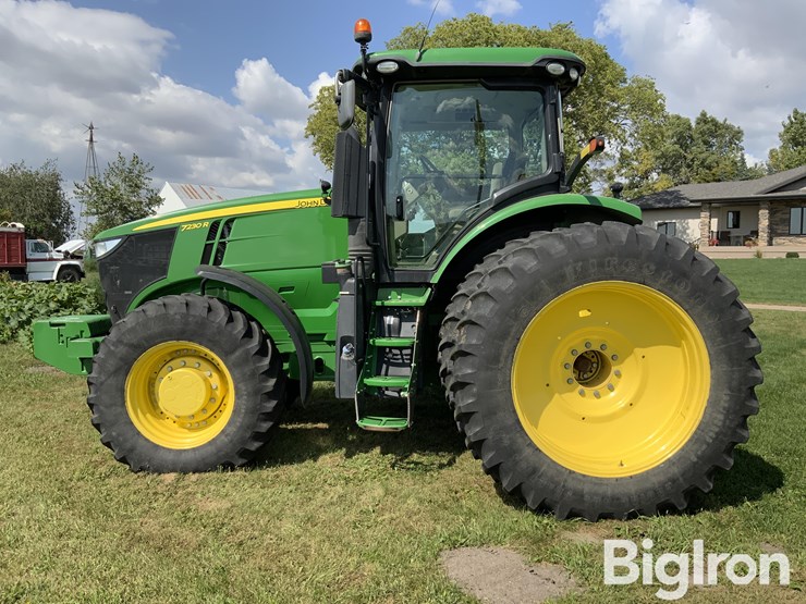 2015-john-deere-7230r-image-8