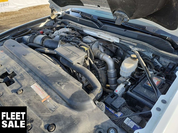 2018-gmc-sierra-2500hd-image-29