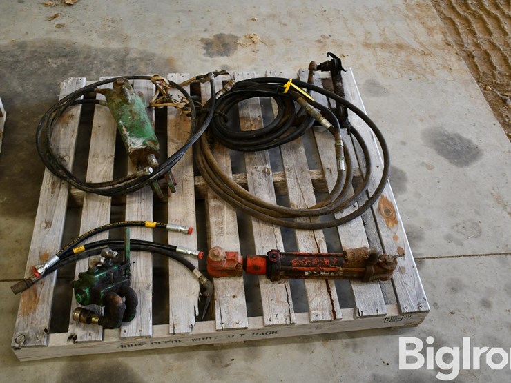 pallet-of-farm-support-image-4