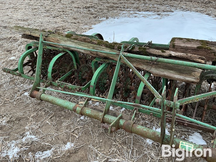 john-deere-rotary-hoe-image-10