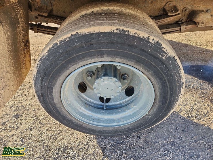 2004-hino-fb1817-image-12