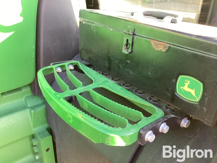 2020-john-deere-8370r-image-15
