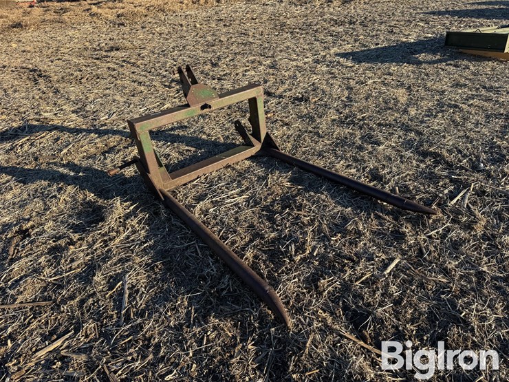 3-pt-bale-mover-image-3