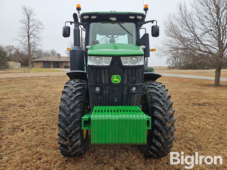 2015-john-deere-7210r-image-2