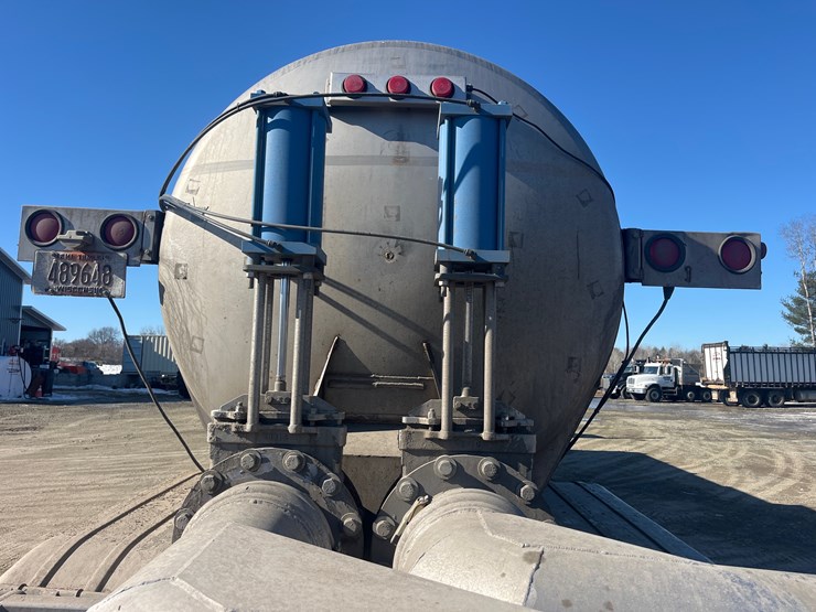 #4860-•-bar-bel-manufacturing-103-sm-manure-tanker-image-12