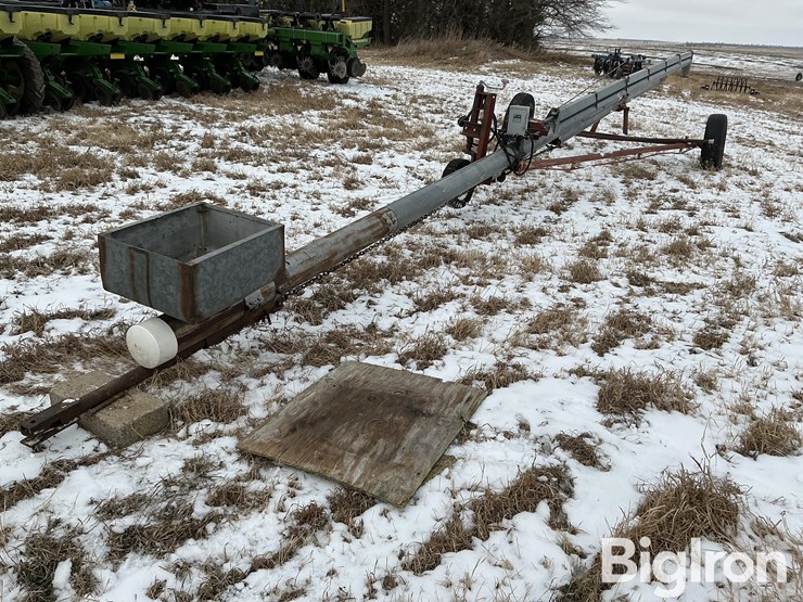 hutchinson-cross-auger-image-1