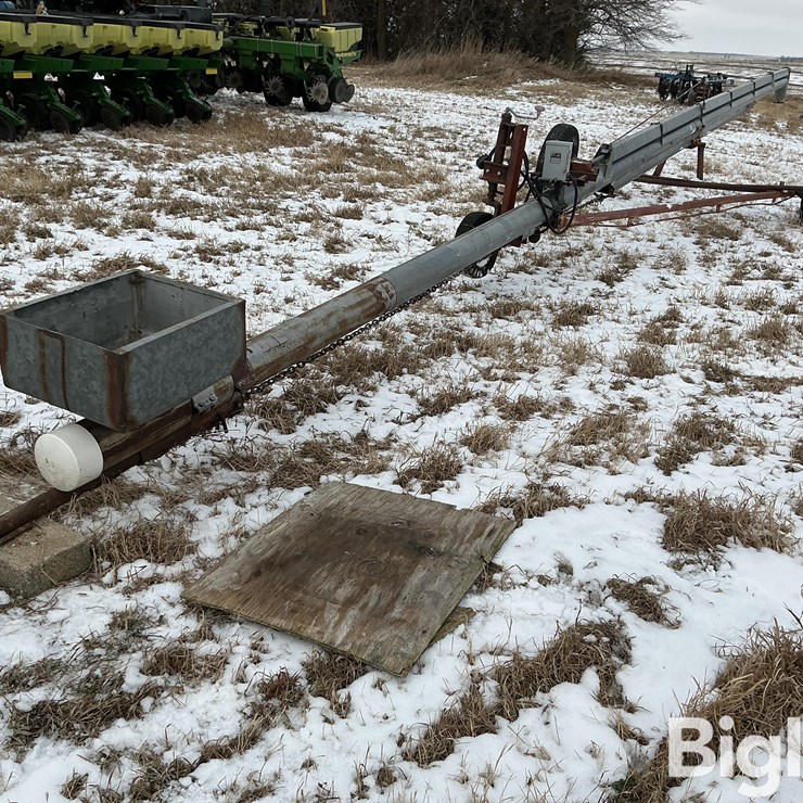 Hutchinson Cross Auger