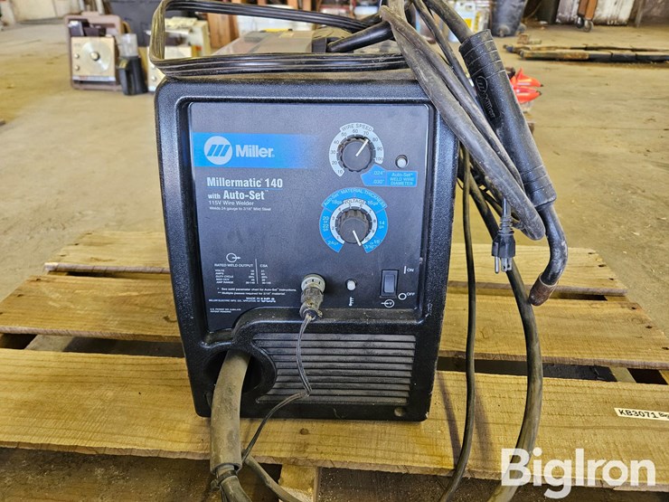 millermatic-autoset-140-wire-welder-image-11