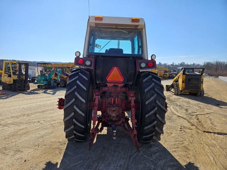 international-1086-image-4