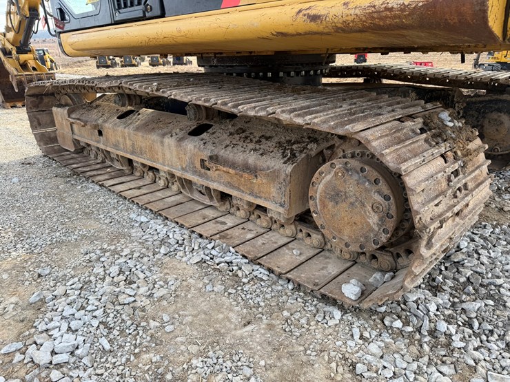 caterpillar-323fl-image-79