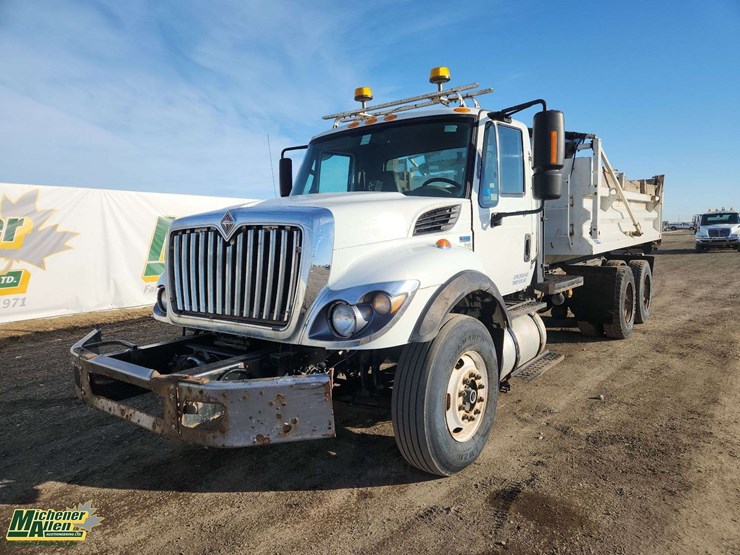 2012-international-workstar-7400-image-1