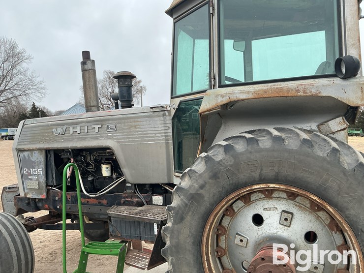 1979-white-2-155-image-18