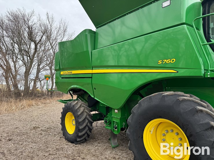 2018-john-deere-s760-image-16