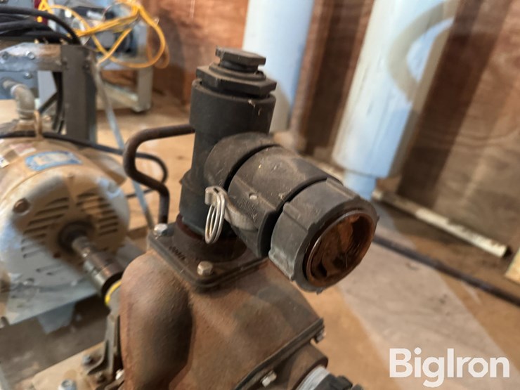 7.5-hp-motor-&-transfer-pump-image-12