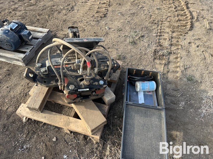 pro-trakker-hydraulic-guidance-hitch-image-6