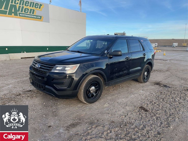 2018-ford-explorer-image-1