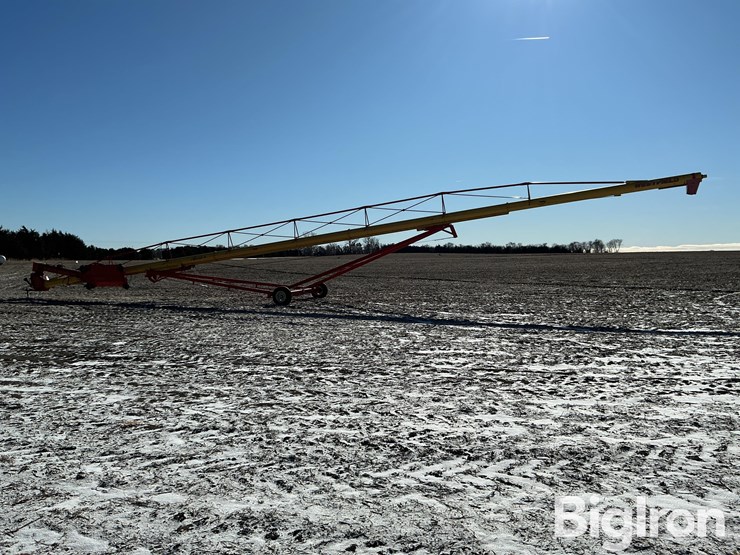 westfield-mk130-91-grain-auger-w/swing-hopper-image-8