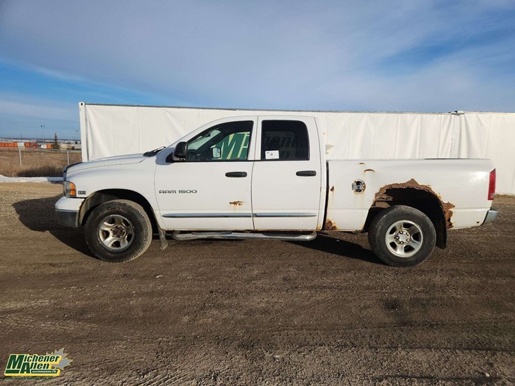 2004-dodge-ram-1500-image-7