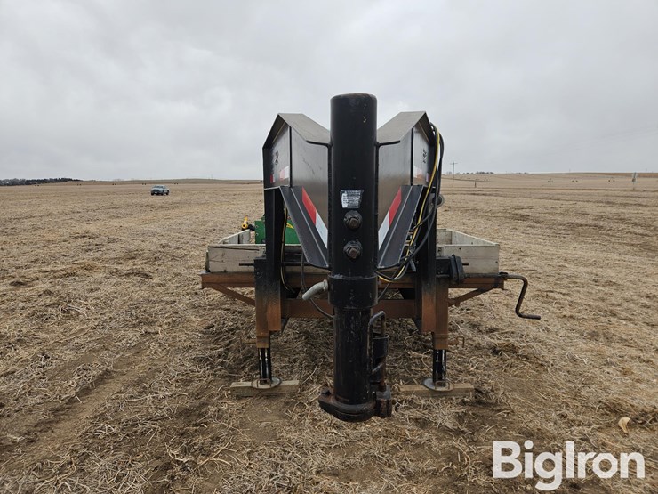 2010-neil-20'-t/a-gooseneck-nurse-tank/sprayer-trailer-w/duals-image-10