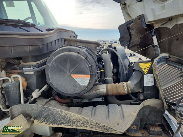 2008-international-durastar-4300-image-35