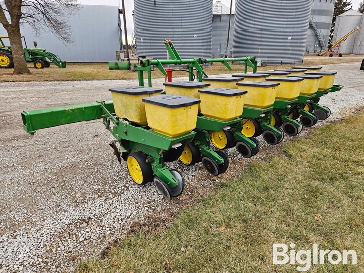 john-deere-7100-image-7