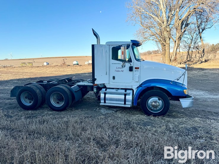 2006-international-9400i-t/a-truck-tractor-image-4