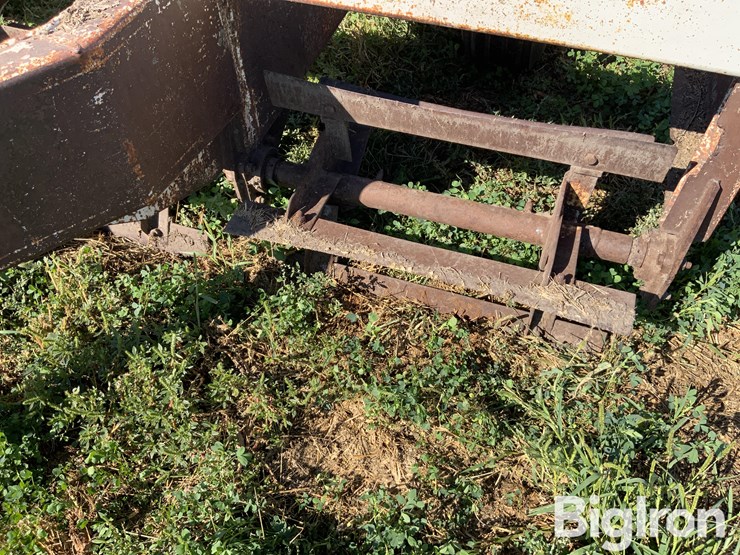 strobel-12.5’-pull-type-stalk-chopper-image-10