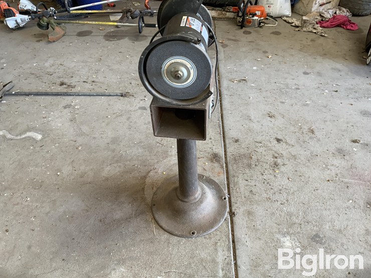 8”-electric-bench-grinder-image-4