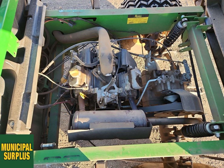john-deere-gator-tx-image-23
