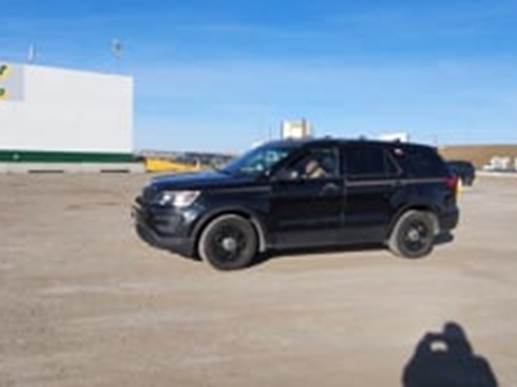 2019-ford-explorer-image-5